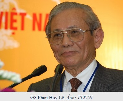 GS Phan Huy Le